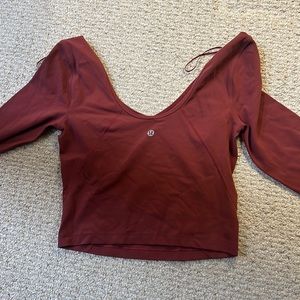 Lululemon cropped top size 6